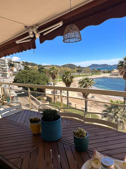 Appartement Panoramique Sur Mer Toulon Bagian luar foto